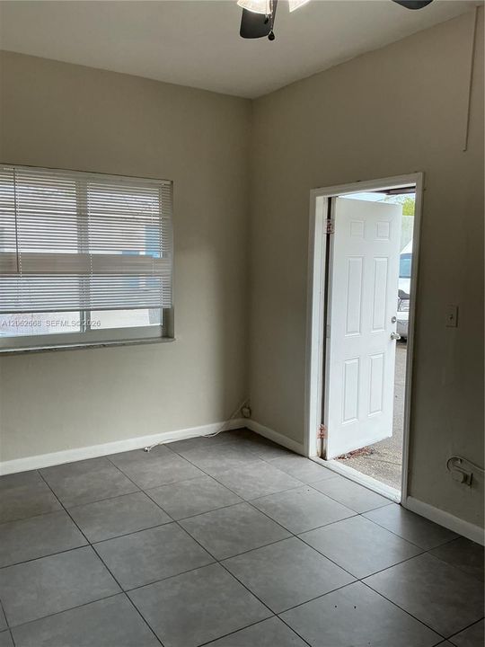 For Rent: $1,125 (1 beds, 1 baths, 0 Square Feet)