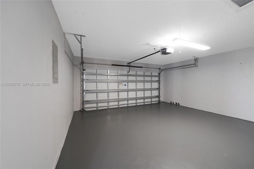 На продажу: $619,900 (3 спален, 2 ванн, 1624 Квадратных фут)
