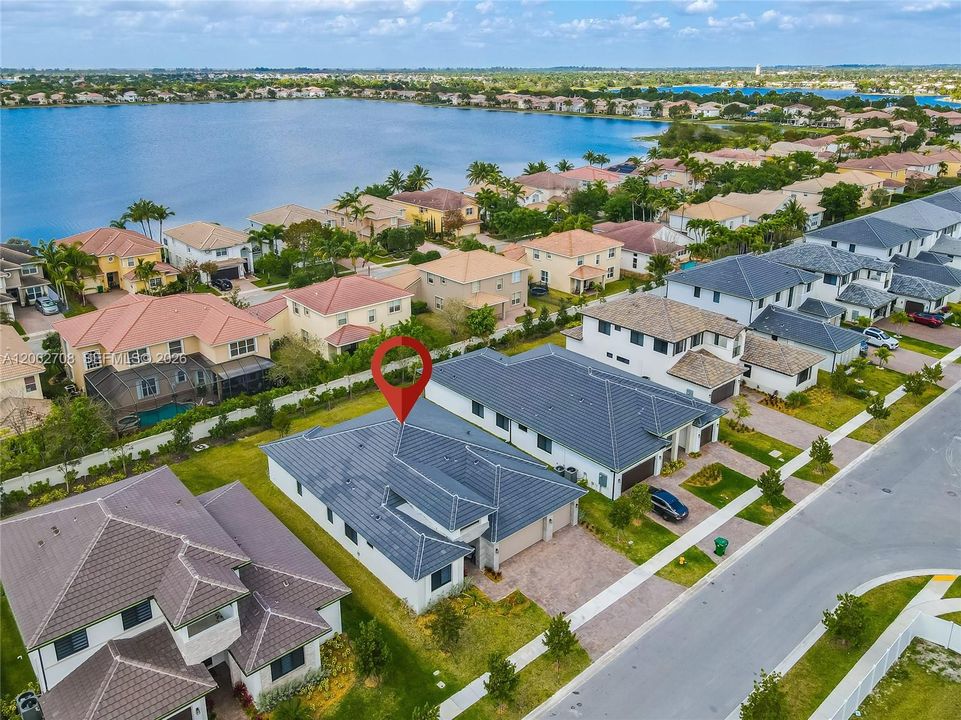 На продажу: $999,000 (3 спален, 2 ванн, 2545 Квадратных фут)