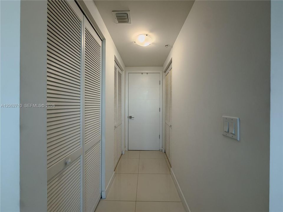 В аренду: $3,500 (3 спален, 2 ванн, 1343 Квадратных фут)