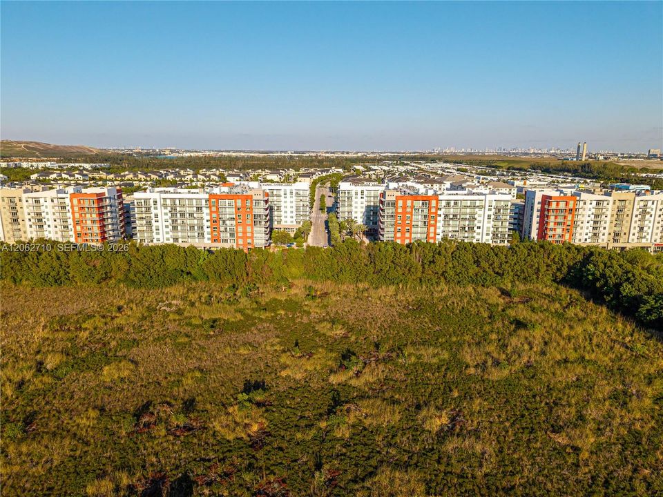 В аренду: $3,500 (3 спален, 2 ванн, 1343 Квадратных фут)