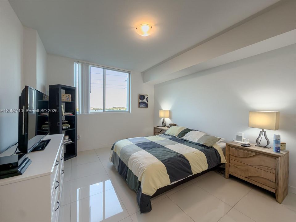 В аренду: $3,500 (3 спален, 2 ванн, 1343 Квадратных фут)