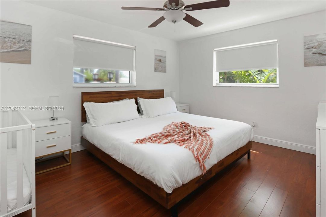 En Venta: $925,000 (3 camas, 2 baños, 1751 Pies cuadrados)