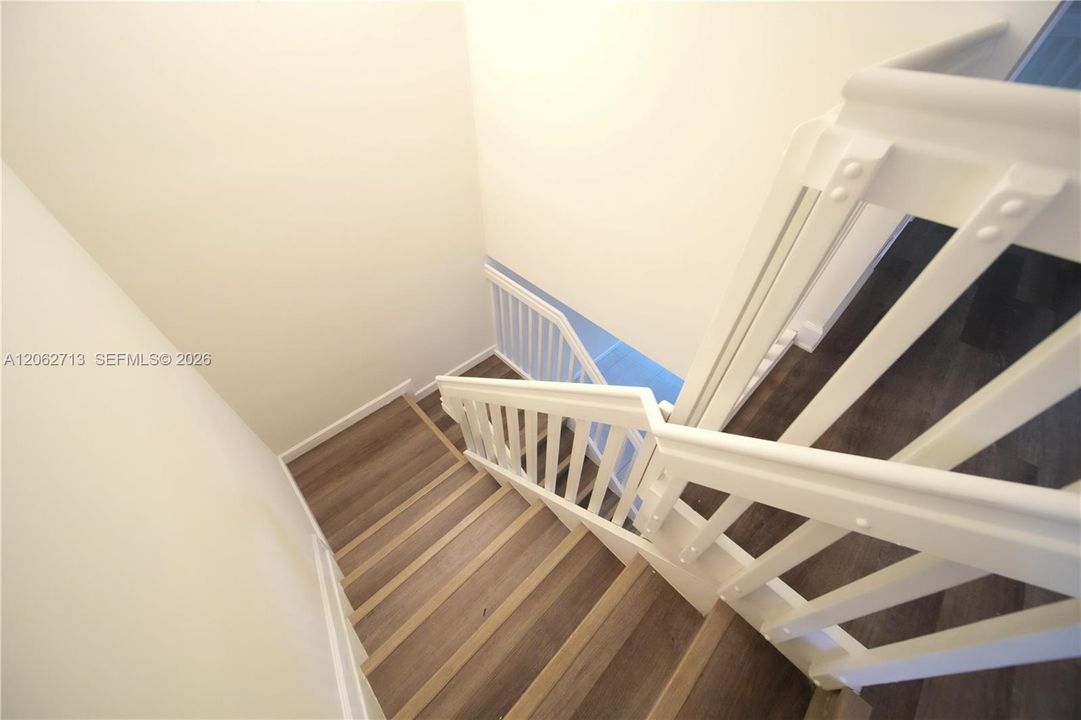 В аренду: $4,050 (3 спален, 3 ванн, 2206 Квадратных фут)