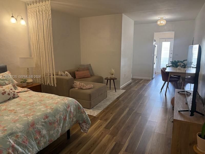 В аренду: $1,600 (0 спален, 1 ванн, 0 Квадратных фут)