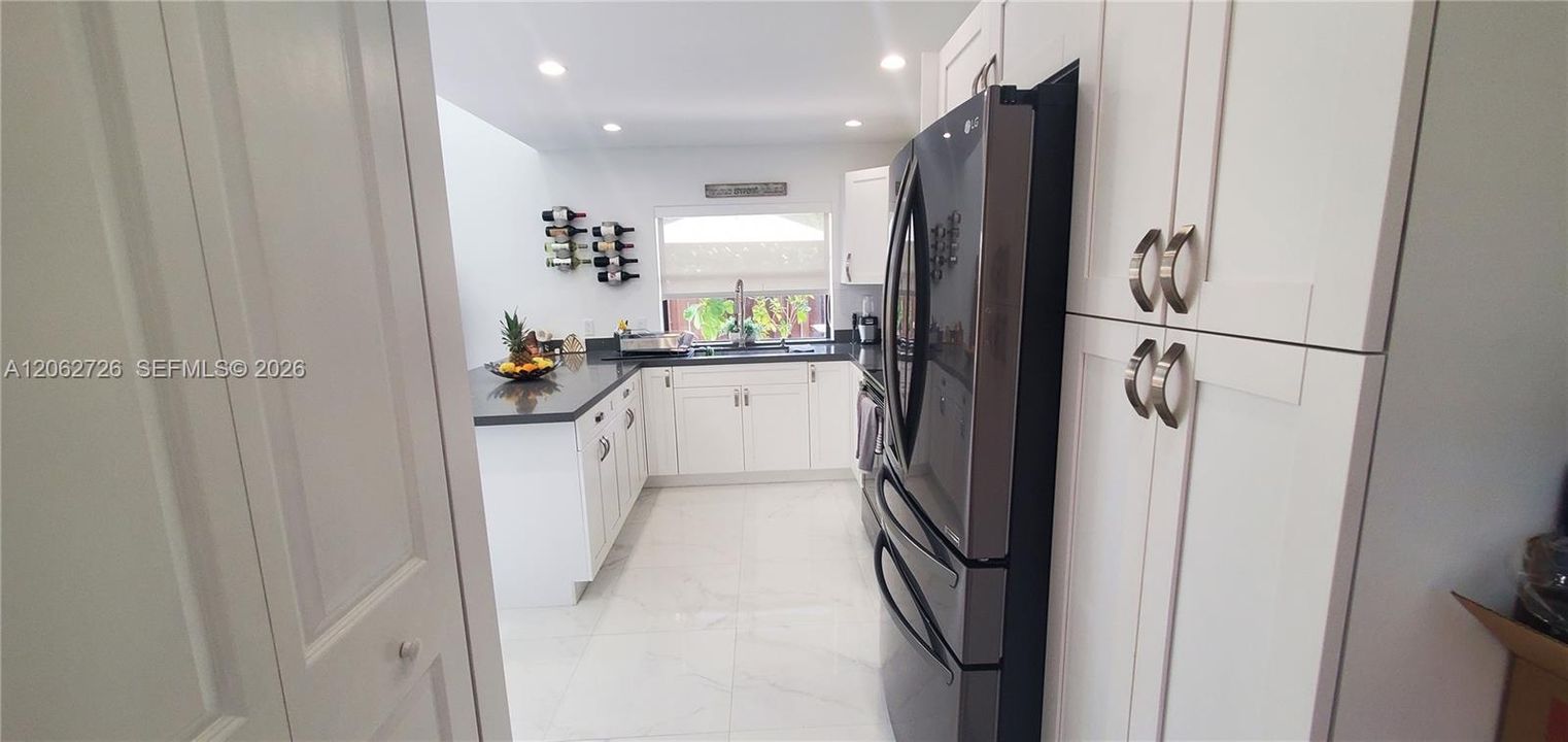 На продажу: $450,000 (3 спален, 2 ванн, 1593 Квадратных фут)