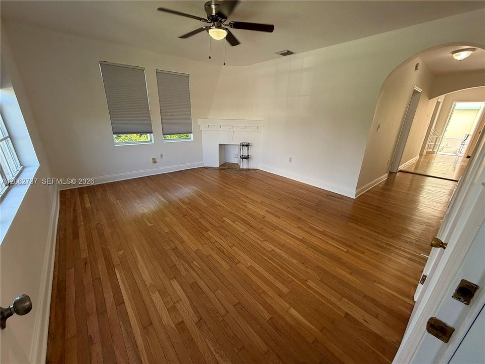 En Renta: $2,900 (2 camas, 1 baños, 700 Pies cuadrados)