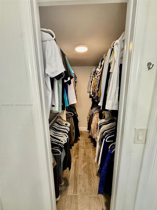 En Renta: $2,000 (2 camas, 2 baños, 990 Pies cuadrados)
