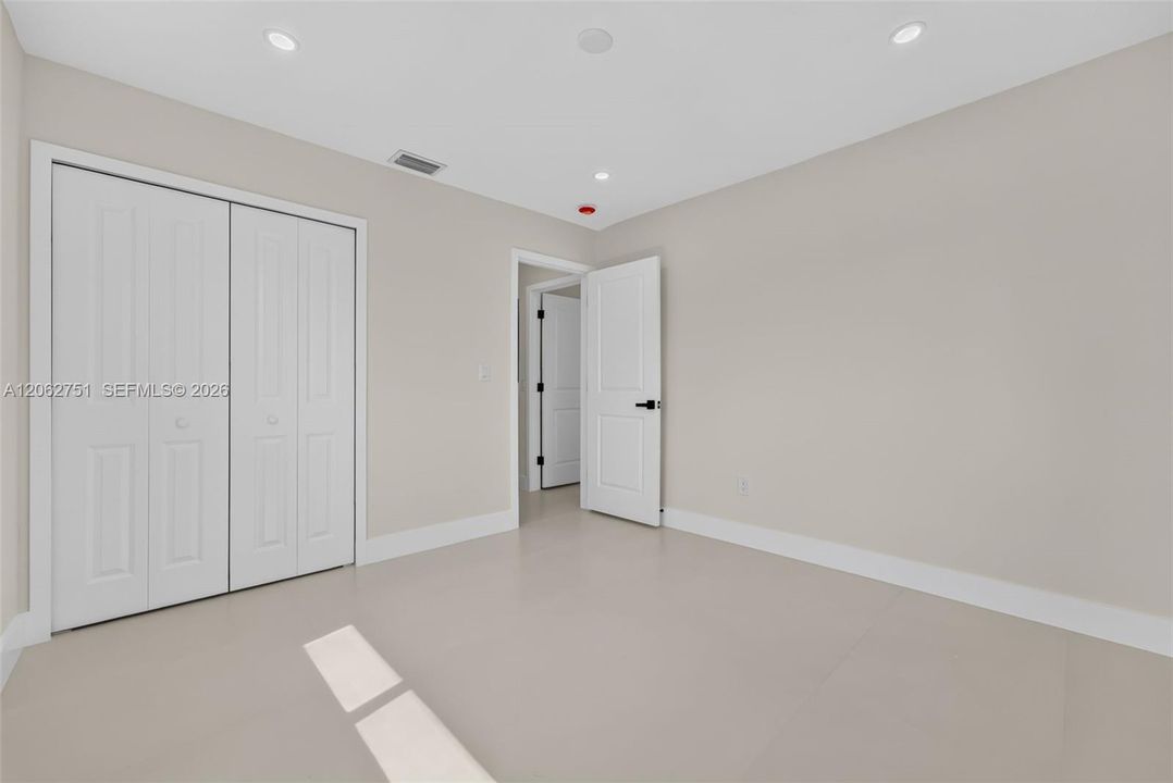For Sale: $880,000 (3 beds, 2 baths, 1766 Square Feet)