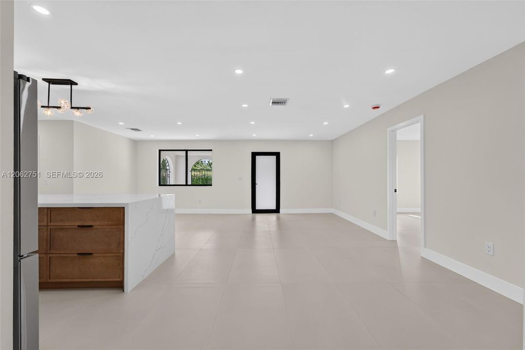 For Sale: $880,000 (3 beds, 2 baths, 1766 Square Feet)