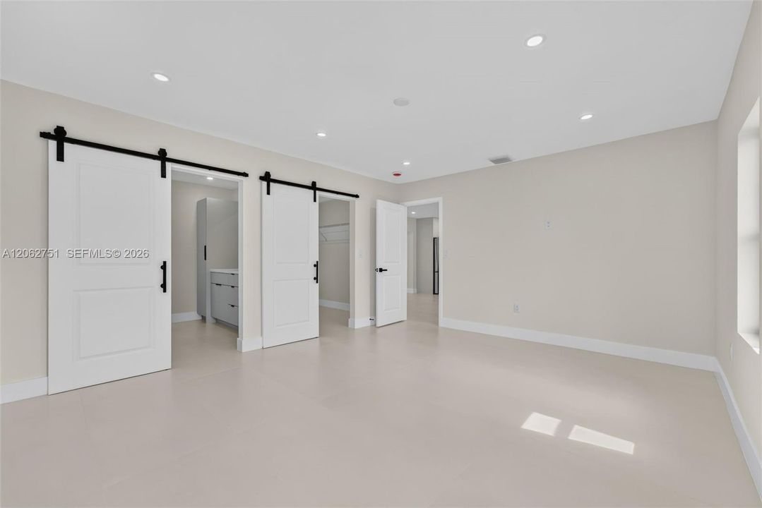 For Sale: $880,000 (3 beds, 2 baths, 1766 Square Feet)