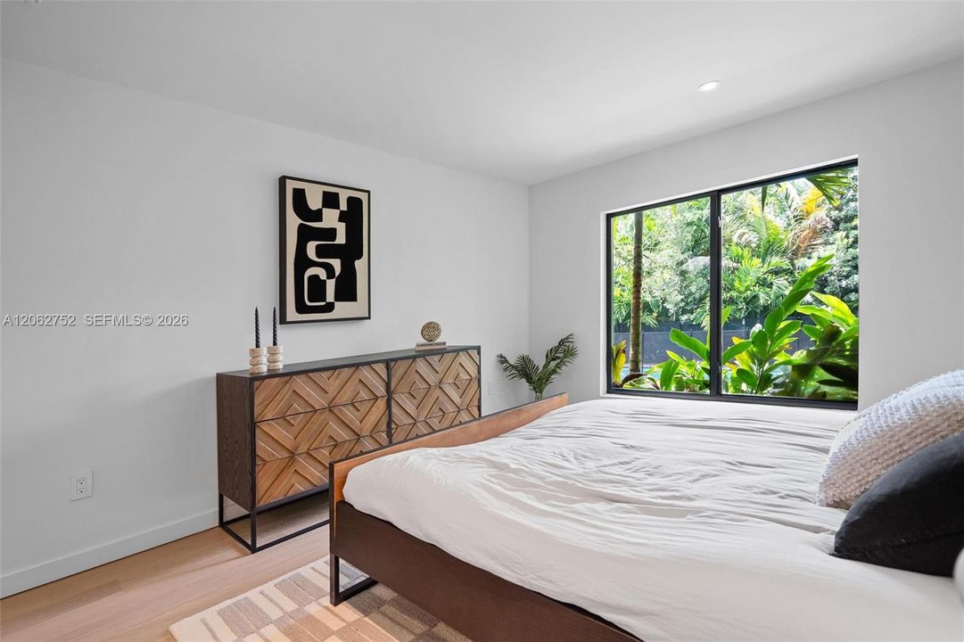En Venta: $1,891,500 (4 camas, 4 baños, 2488 Pies cuadrados)