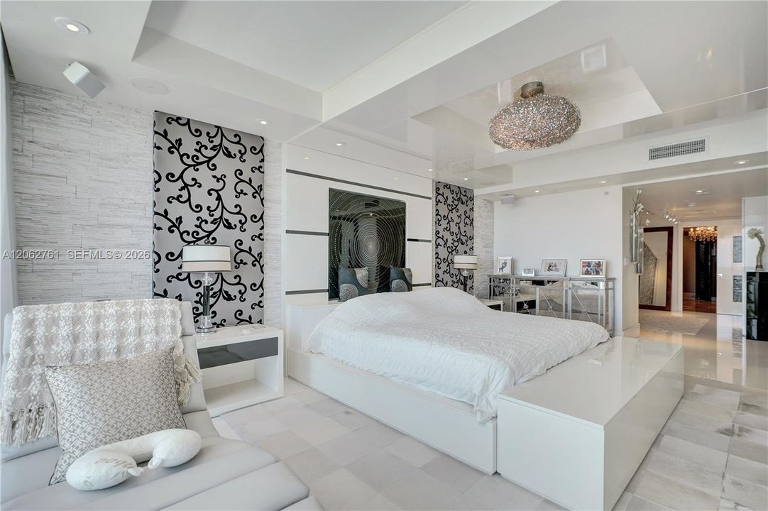 Main bedroom.