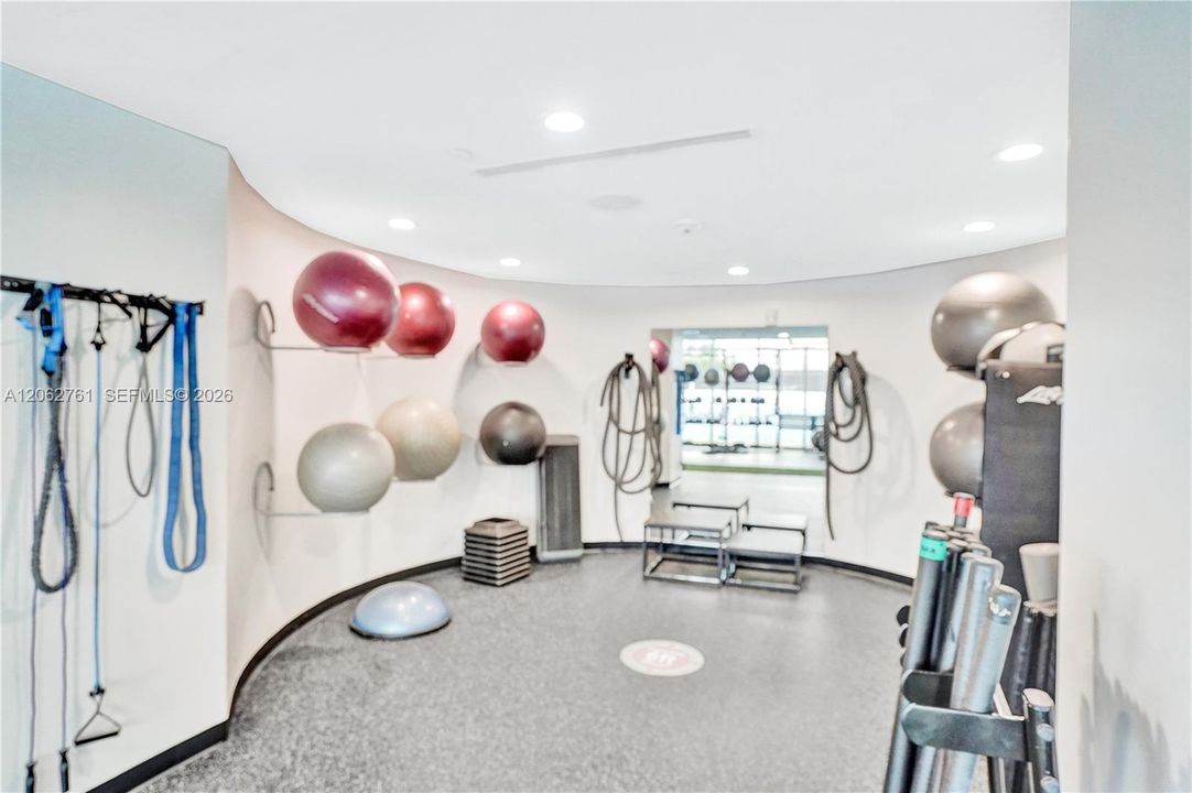 For Sale: $2,450,000 (3 beds, 4 baths, 3298 Square Feet)
