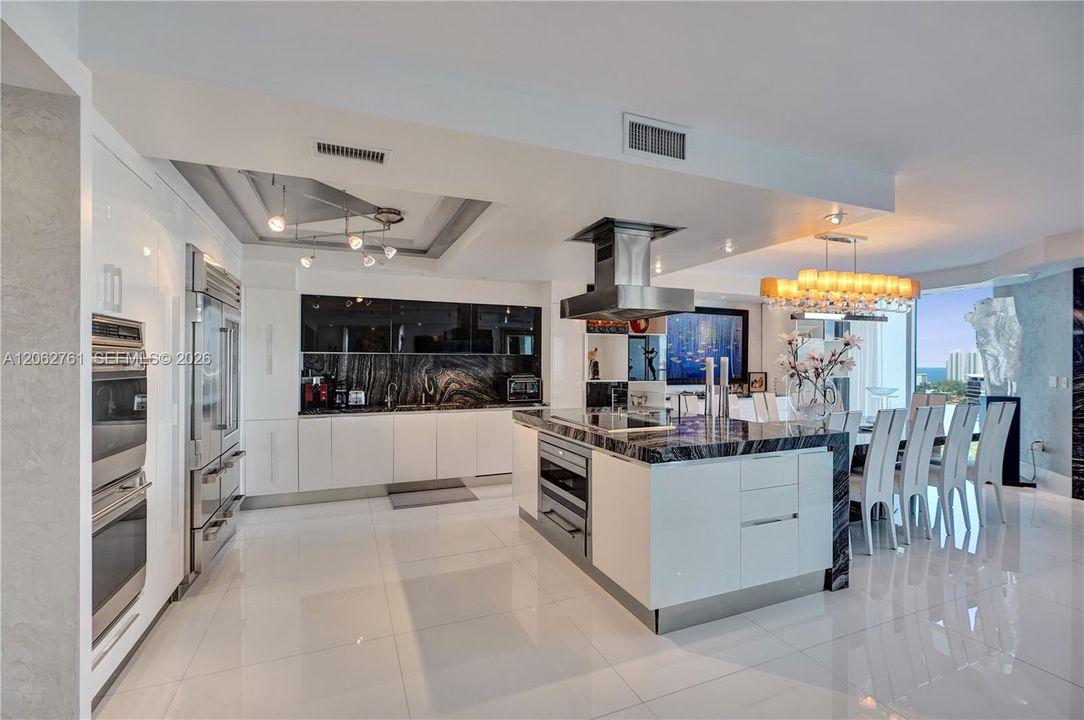 For Sale: $2,450,000 (3 beds, 4 baths, 3298 Square Feet)