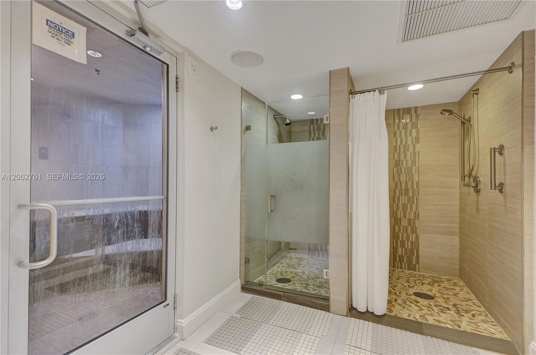 For Sale: $2,450,000 (3 beds, 4 baths, 3298 Square Feet)