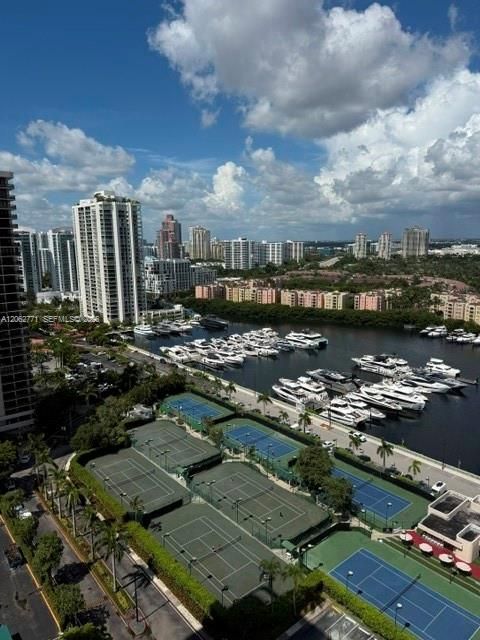 На продажу: $695,000 (2 спален, 2 ванн, 1522 Квадратных фут)