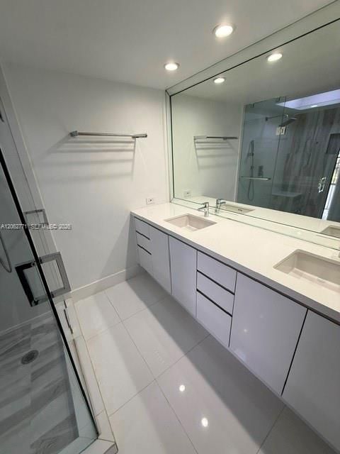На продажу: $695,000 (2 спален, 2 ванн, 1522 Квадратных фут)