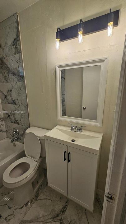В аренду: $2,500 (3 спален, 1 ванн, 1300 Квадратных фут)
