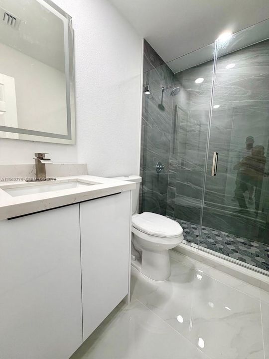 На продажу: $750,000 (5 спален, 4 ванн, 2238 Квадратных фут)