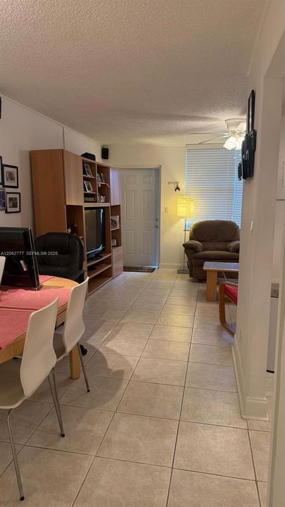 En Venta: $67,000 (1 camas, 1 baños, 590 Pies cuadrados)