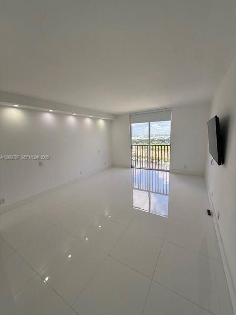 В аренду: $5,750 (2 спален, 2 ванн, 1522 Квадратных фут)