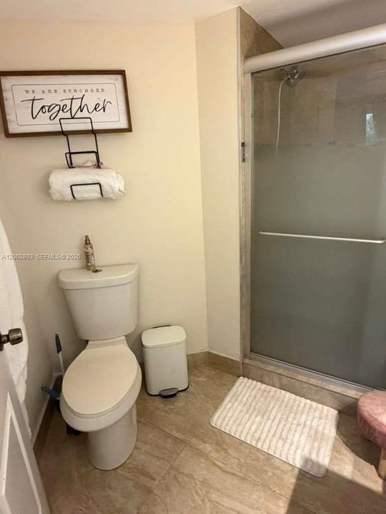 В аренду: $2,600 (2 спален, 2 ванн, 1000 Квадратных фут)