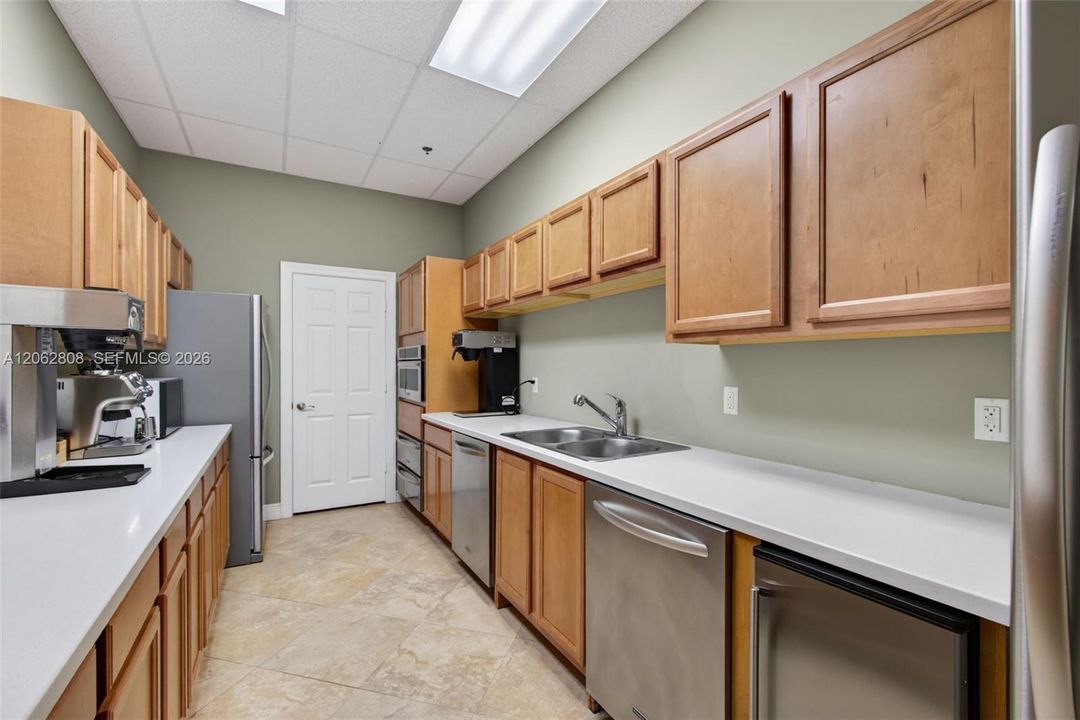 For Sale: $1,600,000 (0 beds, 0 baths, 0 Square Feet)