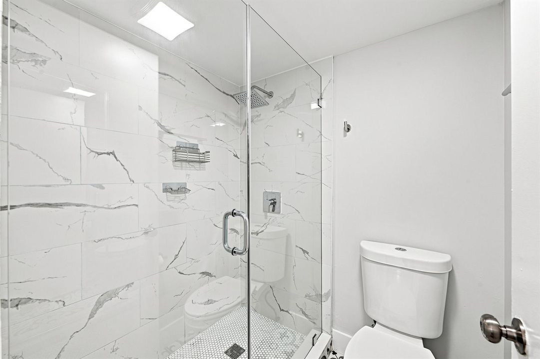 Primary En-Suite Bathroom w/Shower Only