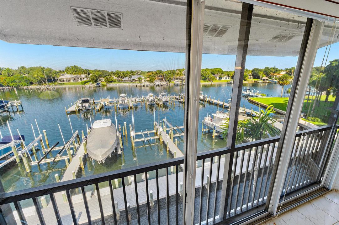 050-542BayColonyDrN-JunoBeach-FULL