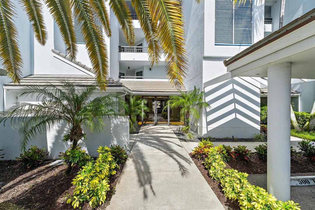 020-542BayColonyDrN-JunoBeach-FULL