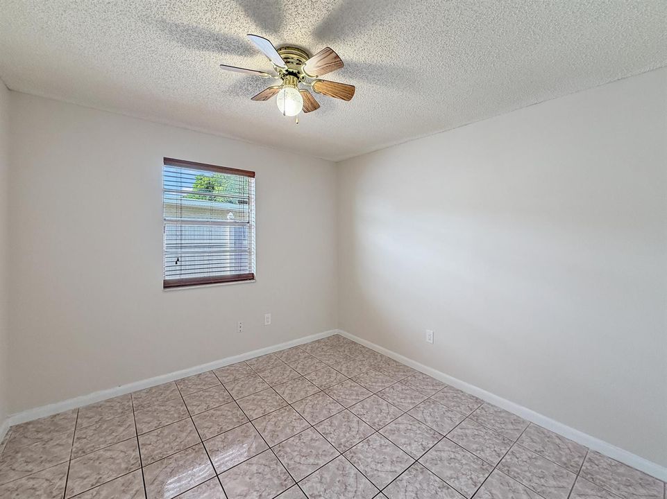 08-Bedroom 3
