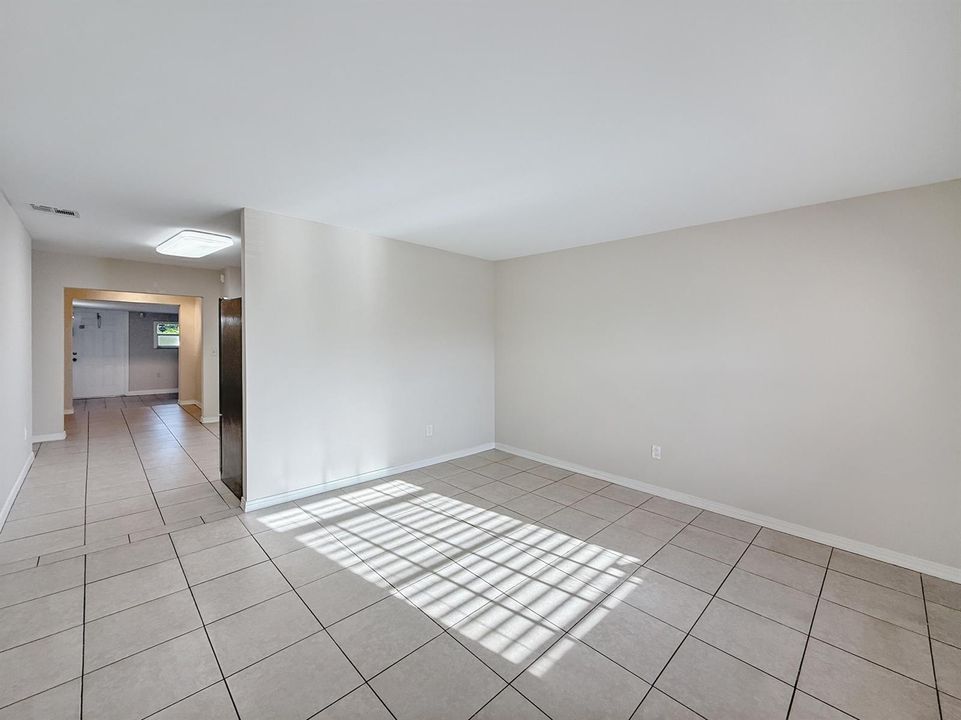 03-Living Area