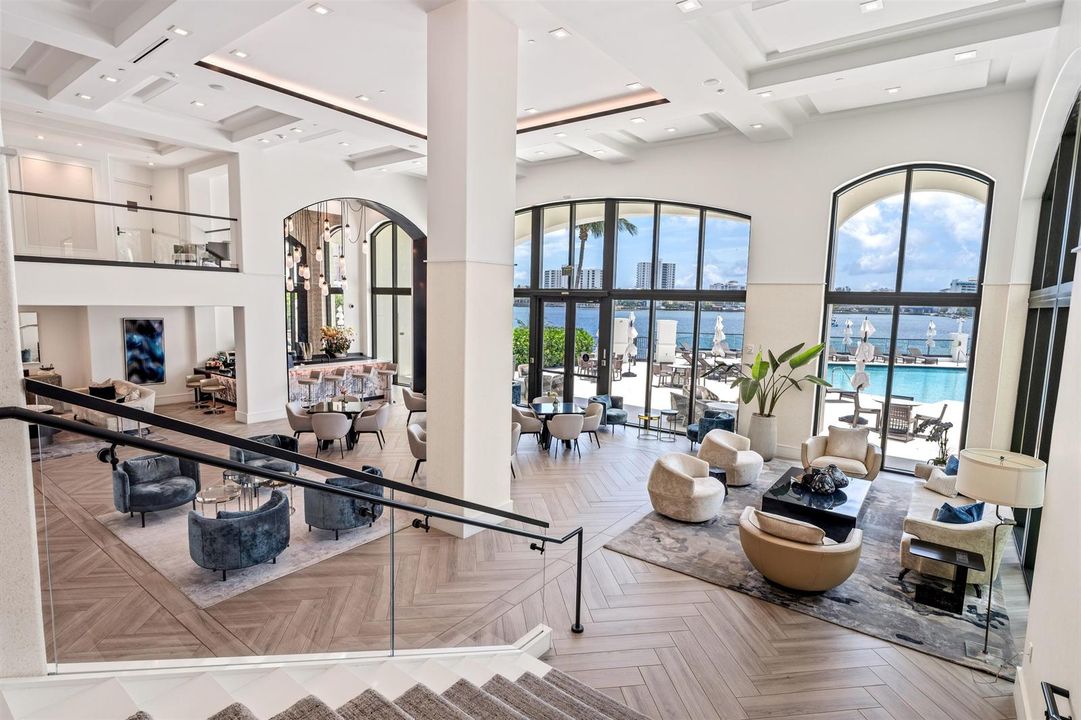 CLUB ROOM