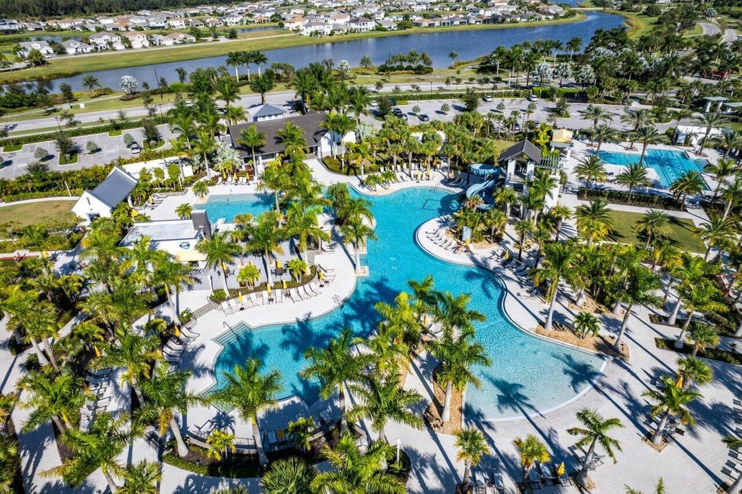 058-5699MacoonWy-Westlake-FL-33470-SMALL