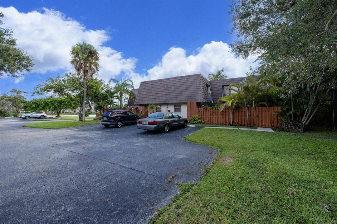 326-Jup-Lks-Blvd-Rx--4