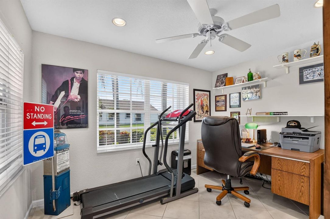 2nd bedroom