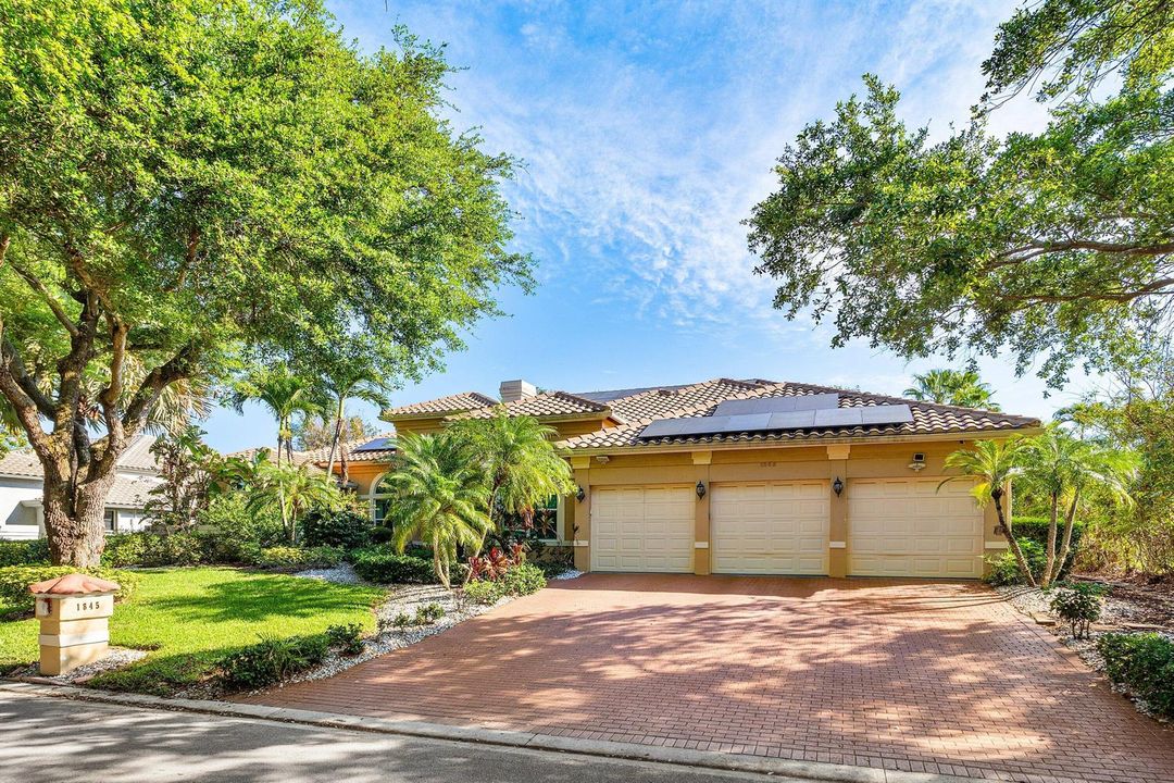 002-1845EagleTraceBoulevard-CoralSprings
