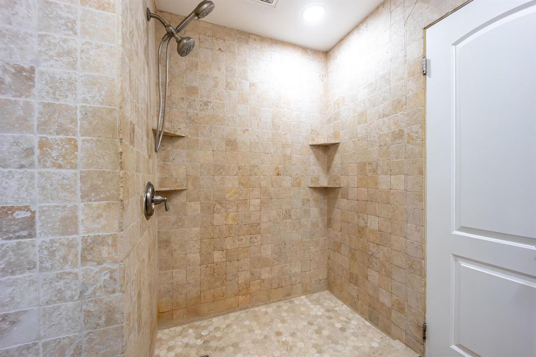 2nd bath shower