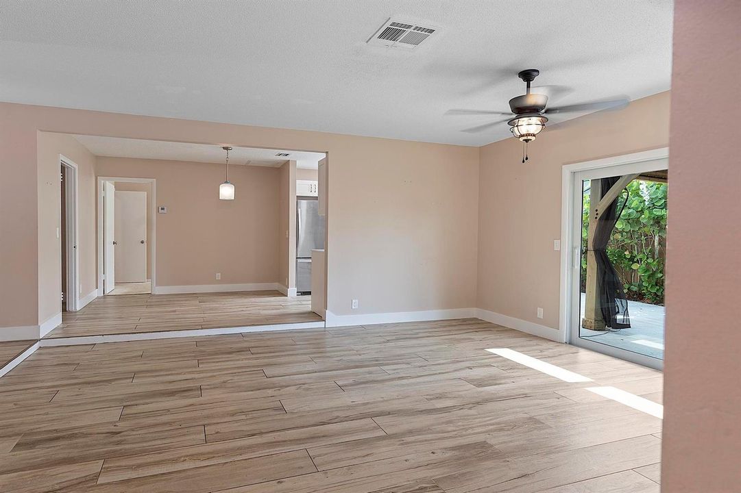 119 W Norfolk Rd, Jupiter, FL 33469 - -