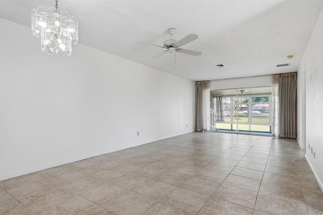 Living/Dining Room