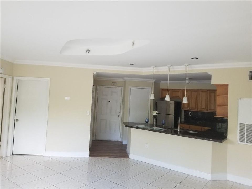 marina oaks 115 kitchen (3) 7-8-26