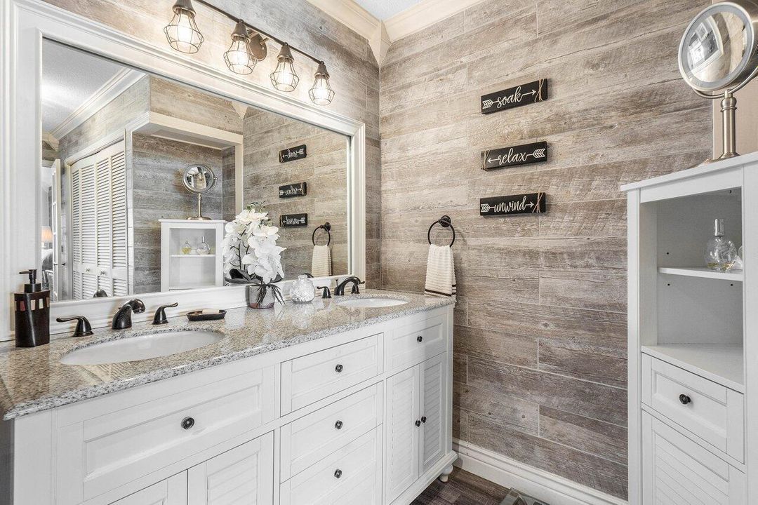 Main Bath