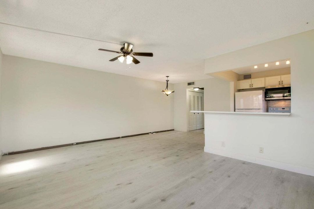 Living room 2