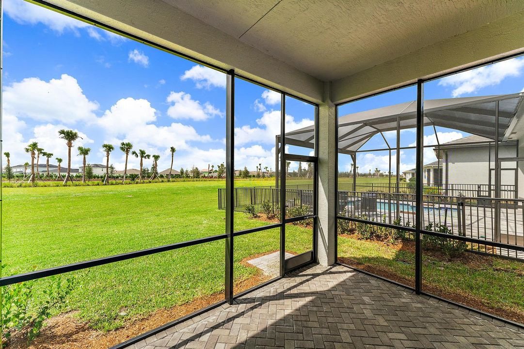 032-9333SWPepoliWay-PortSaintLucie-FL-FU