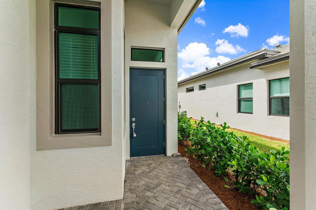 005-9333SWPepoliWay-PortSaintLucie-FL-FU