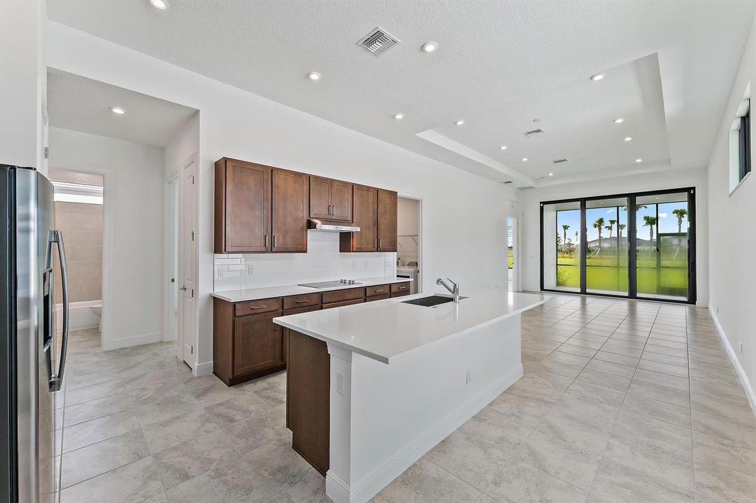 009-9333SWPepoliWay-PortSaintLucie-FL-FU