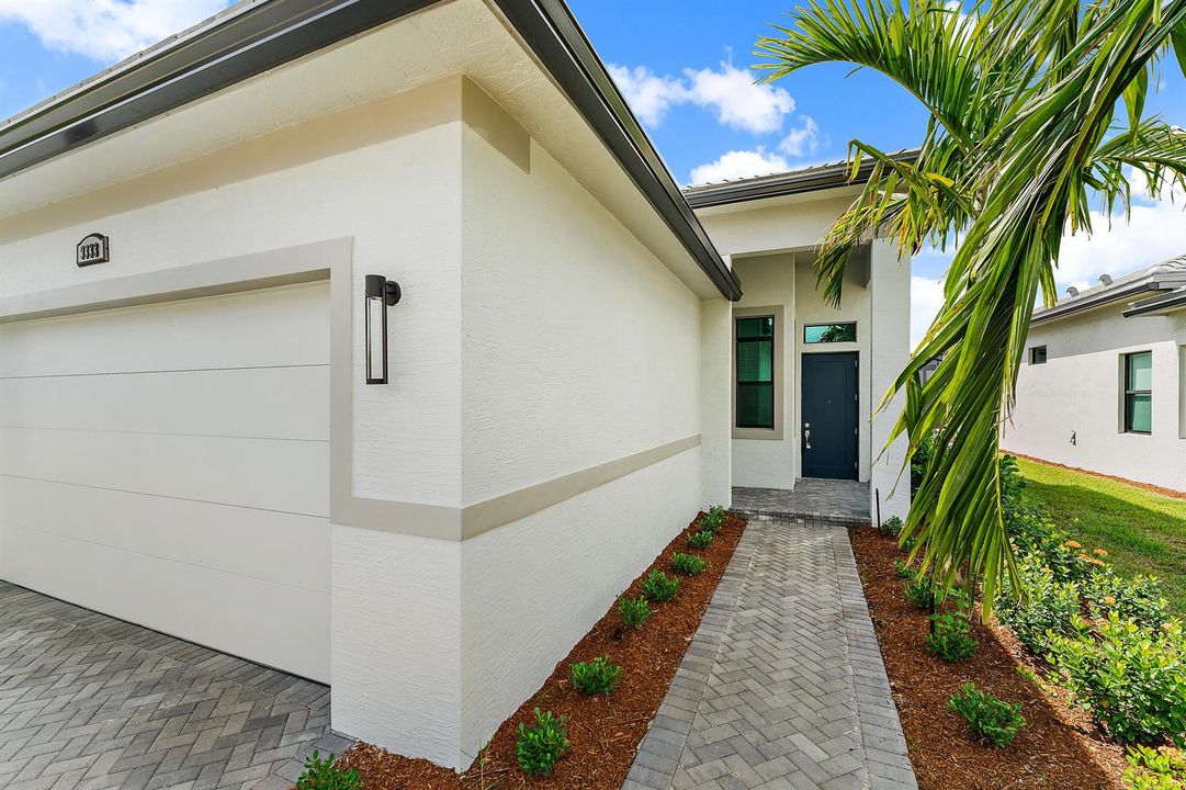 004-9333SWPepoliWay-PortSaintLucie-FL-FU