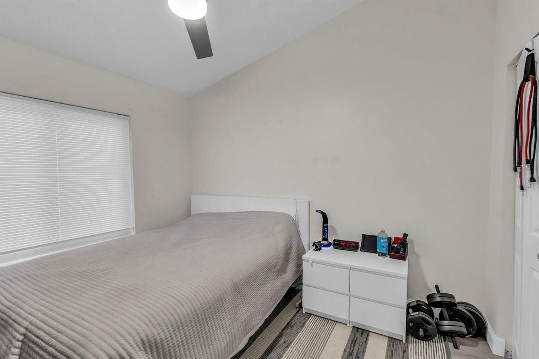 12-web-or-mls-DSC00102