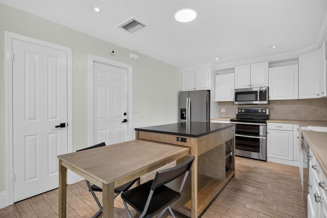 22-web-or-mls-6410-3982